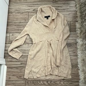 Cute maternity sweater